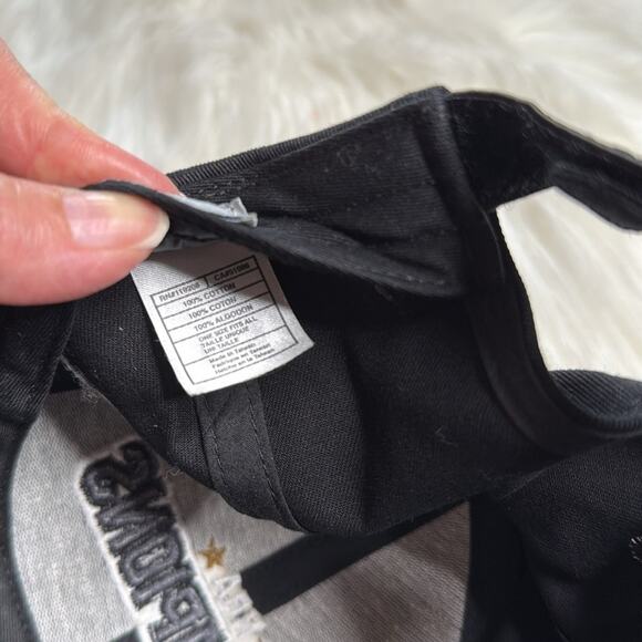 NBA Champions Los Angeles Lakers Black Hat - Picture 5 of 7